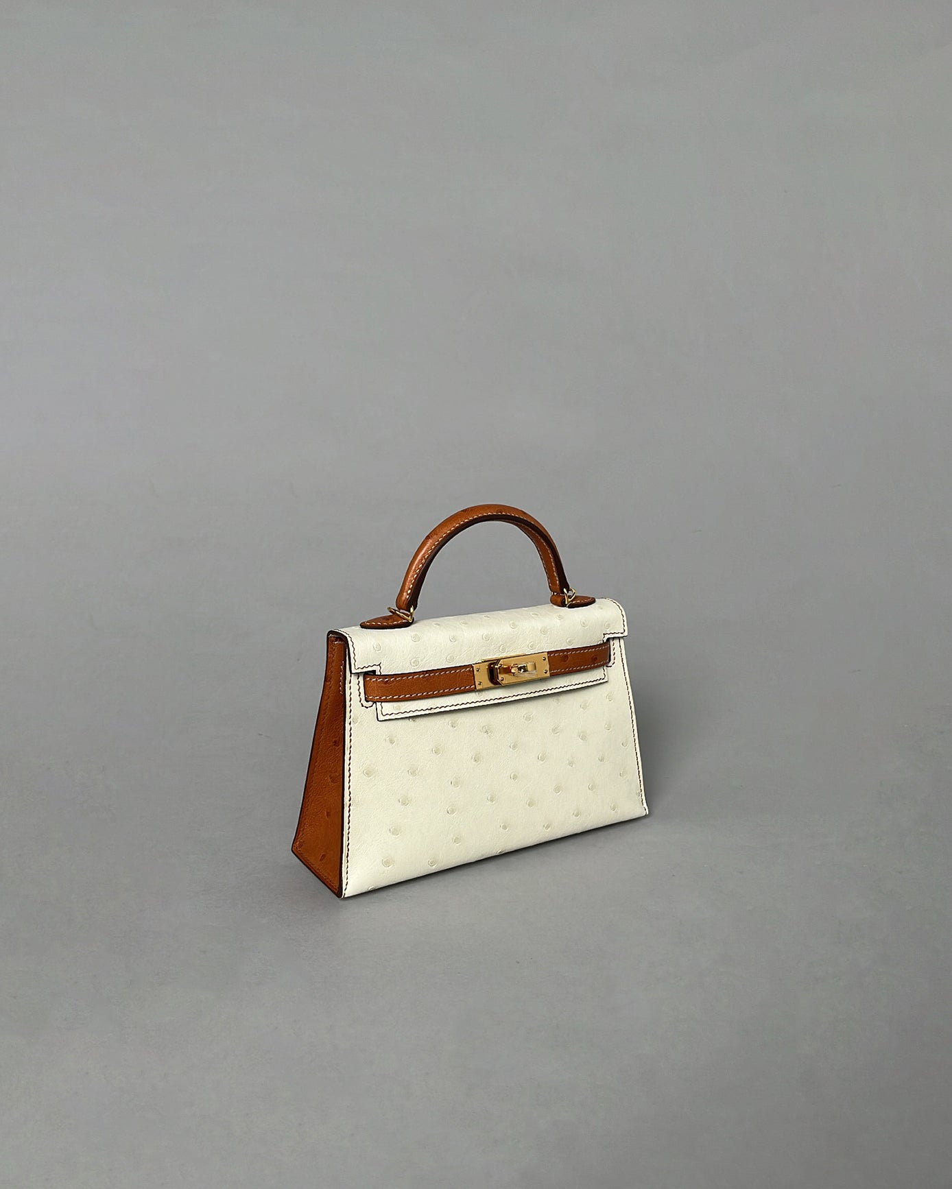 Kelly 20 Beton/Gold