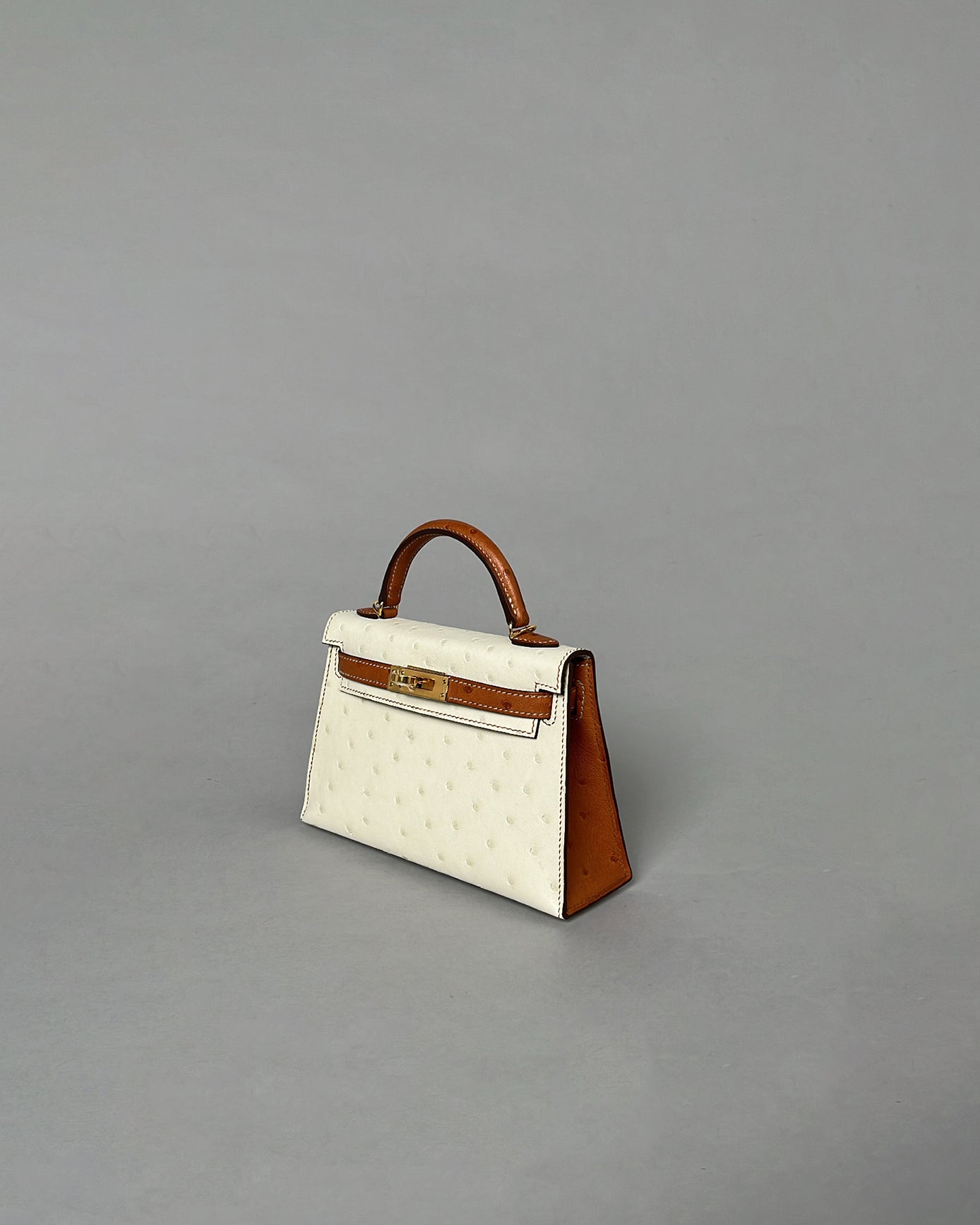 Kelly 20 Beton/Gold