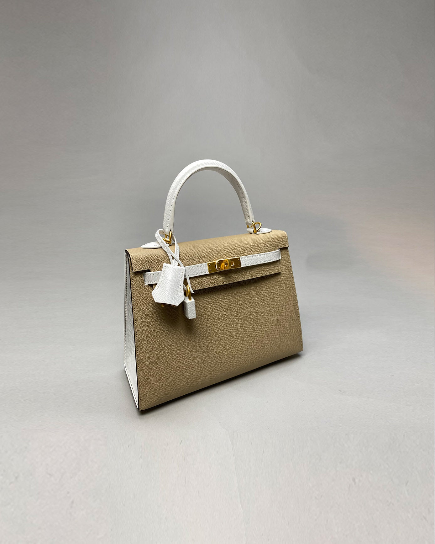 Kelly 25 Trench / White