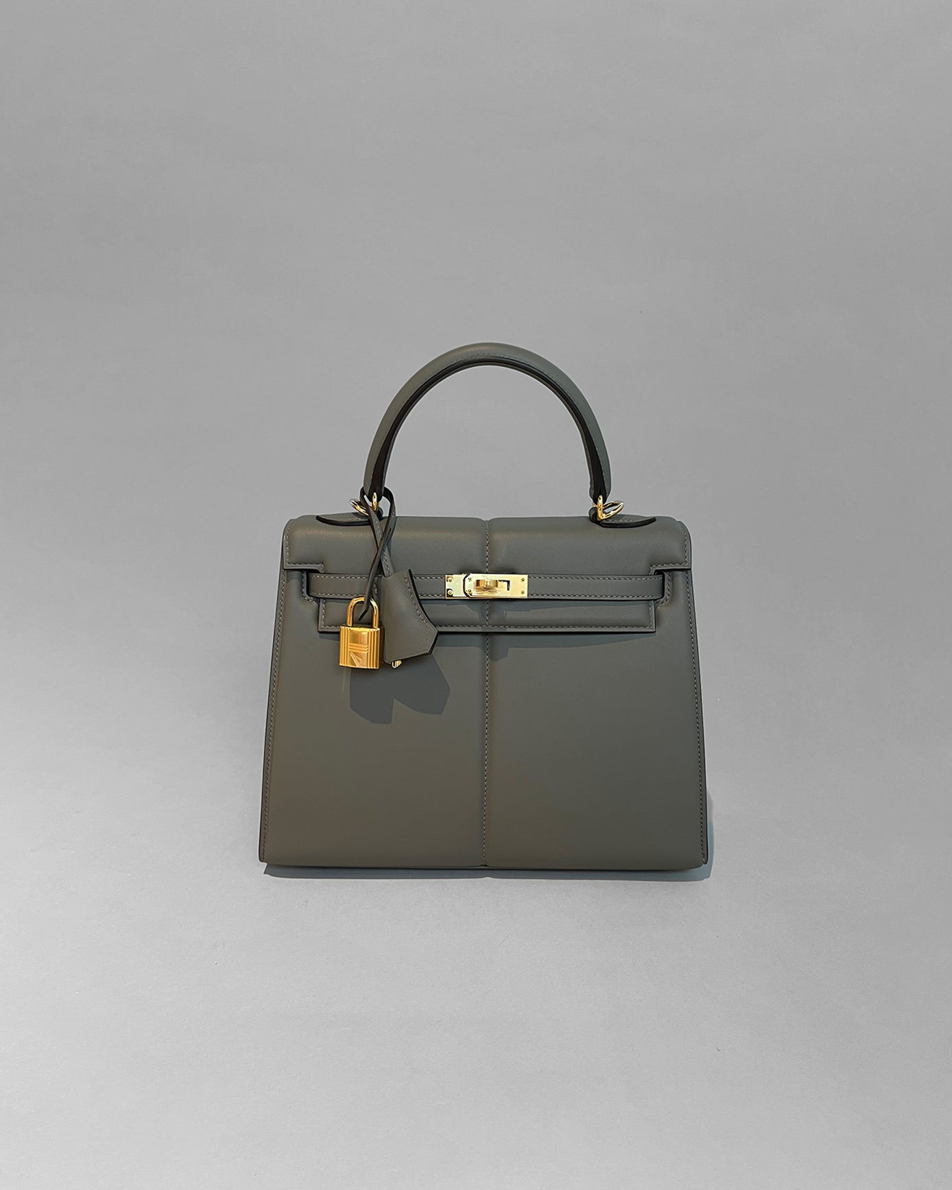 Hermes Kelly Depeches 25 Gris Etain Togo Calfskin Clutch