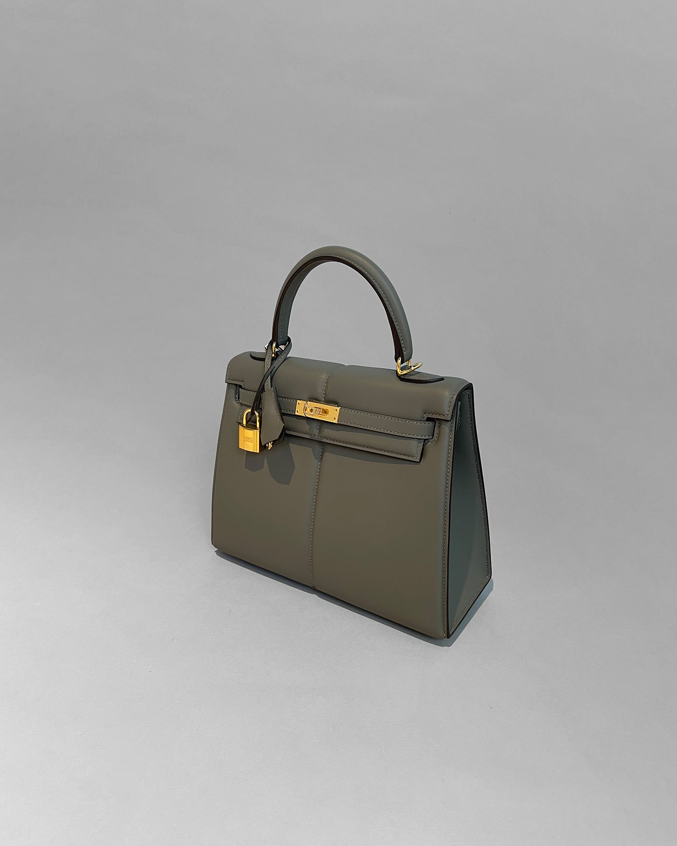 Kelly 25 Padded Etain